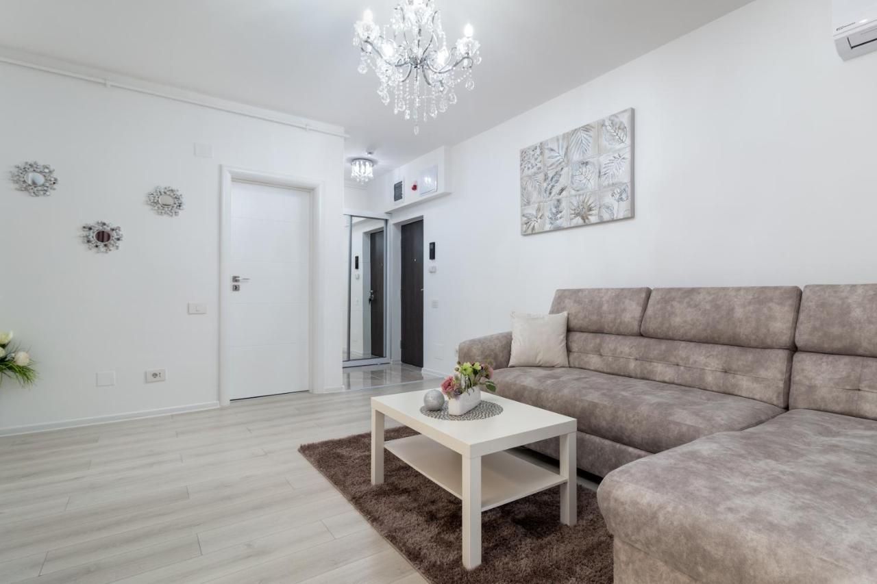 Premier Apartment Luceafarul オラデア エクステリア 写真