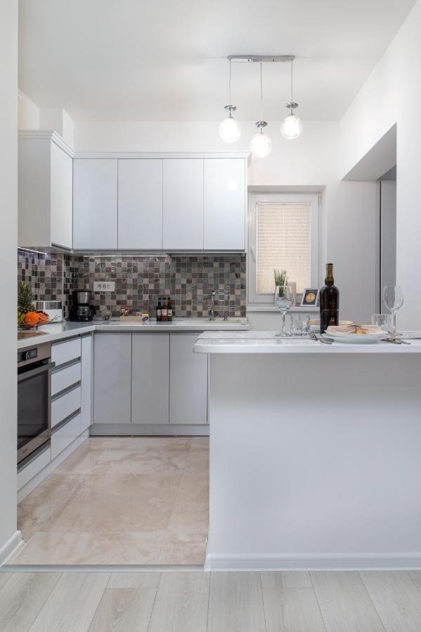 Premier Apartment Luceafarul オラデア エクステリア 写真