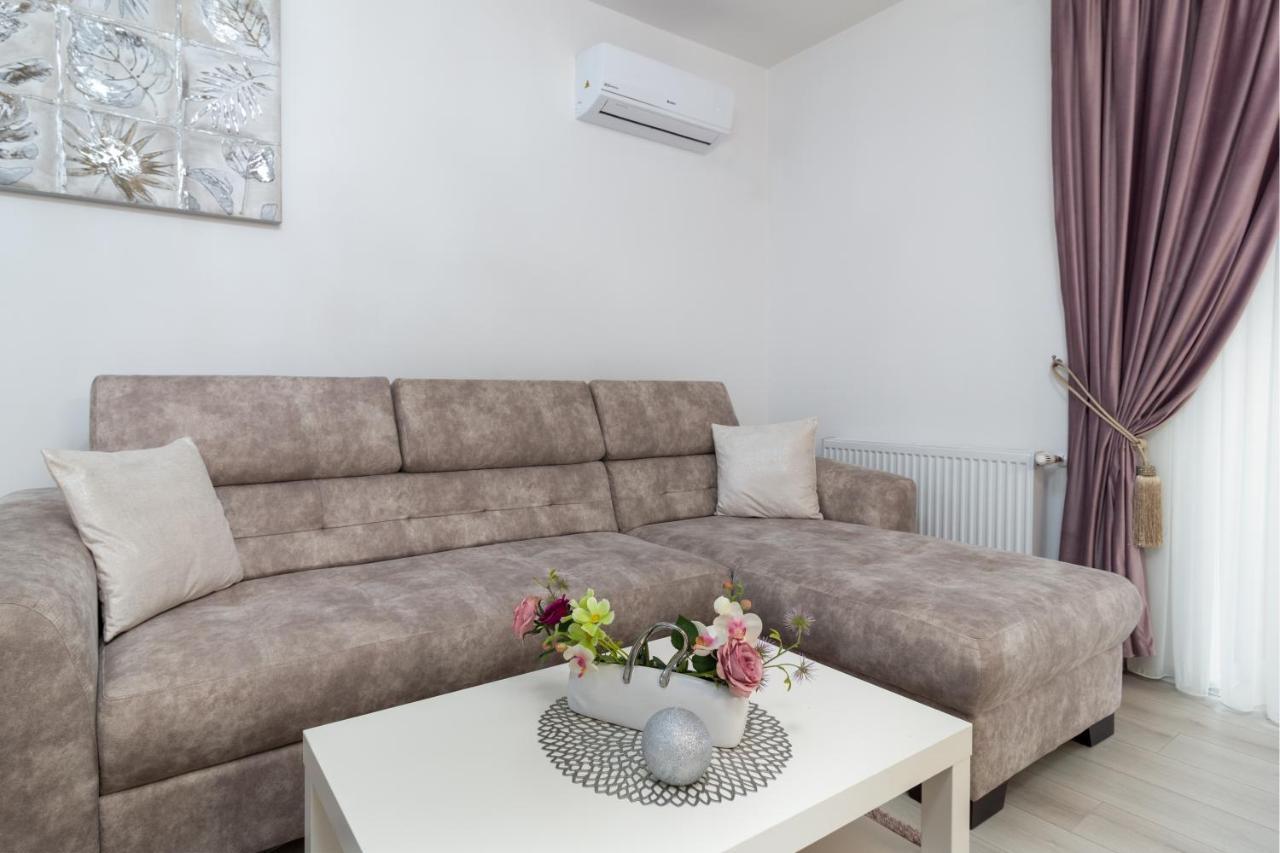 Premier Apartment Luceafarul オラデア エクステリア 写真